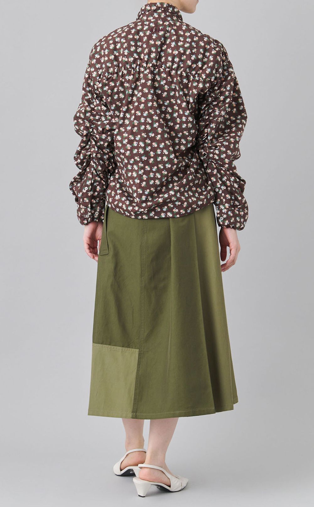 フラワープリントシャーリングシャツ