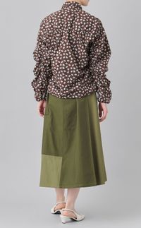 フラワープリントシャーリングシャツ