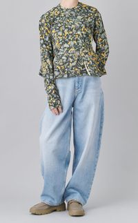 ダイレクトプリントミニフラワートップス