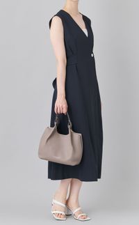 DUAショルダー付レザーバッグ
