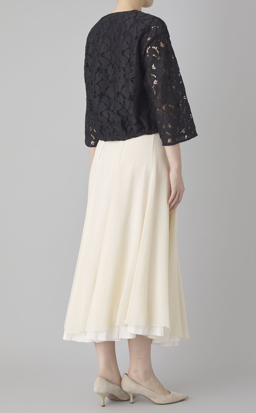 フラワーコードレースブルゾン