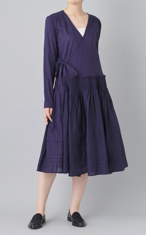 スモッキングラップワンピース