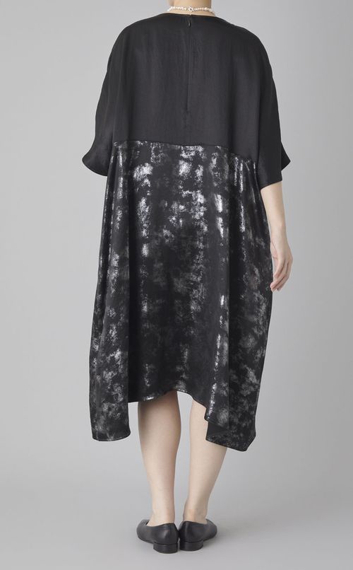 プリントドレープボリュームワンピース