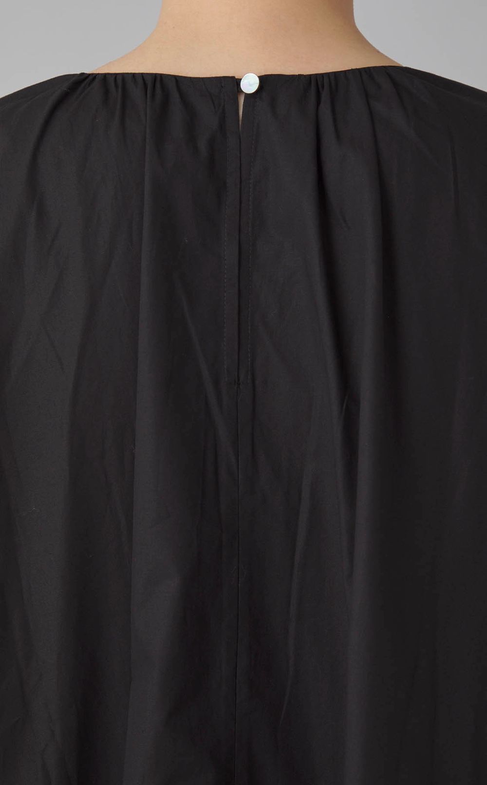 ウィングスリーブロングワンピース