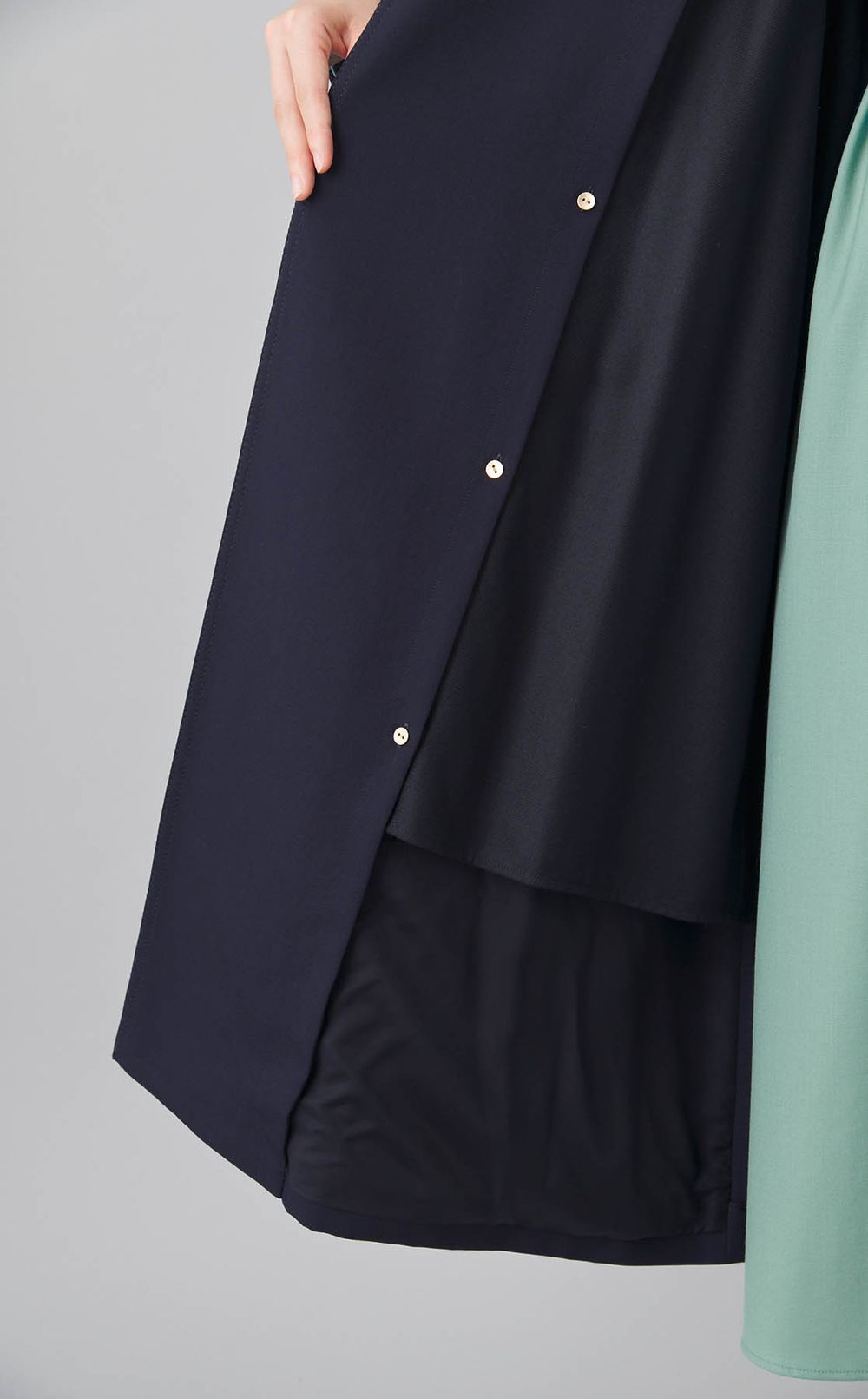 ウールギャバジンガウンコート