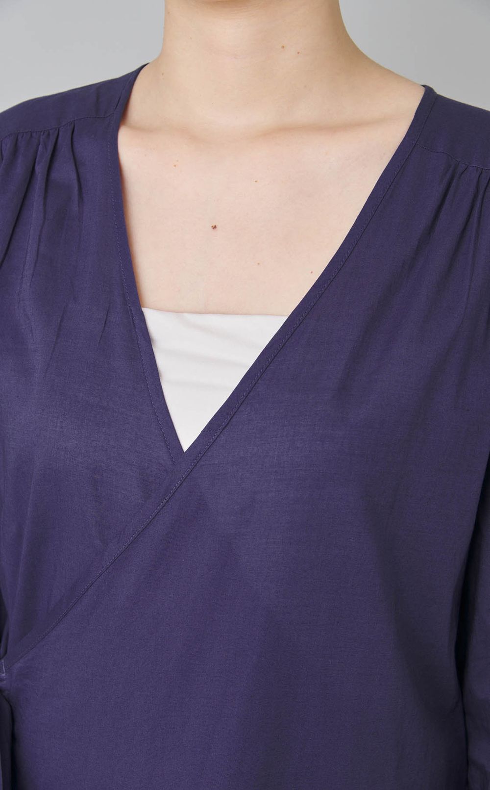 スモッキングラップワンピース