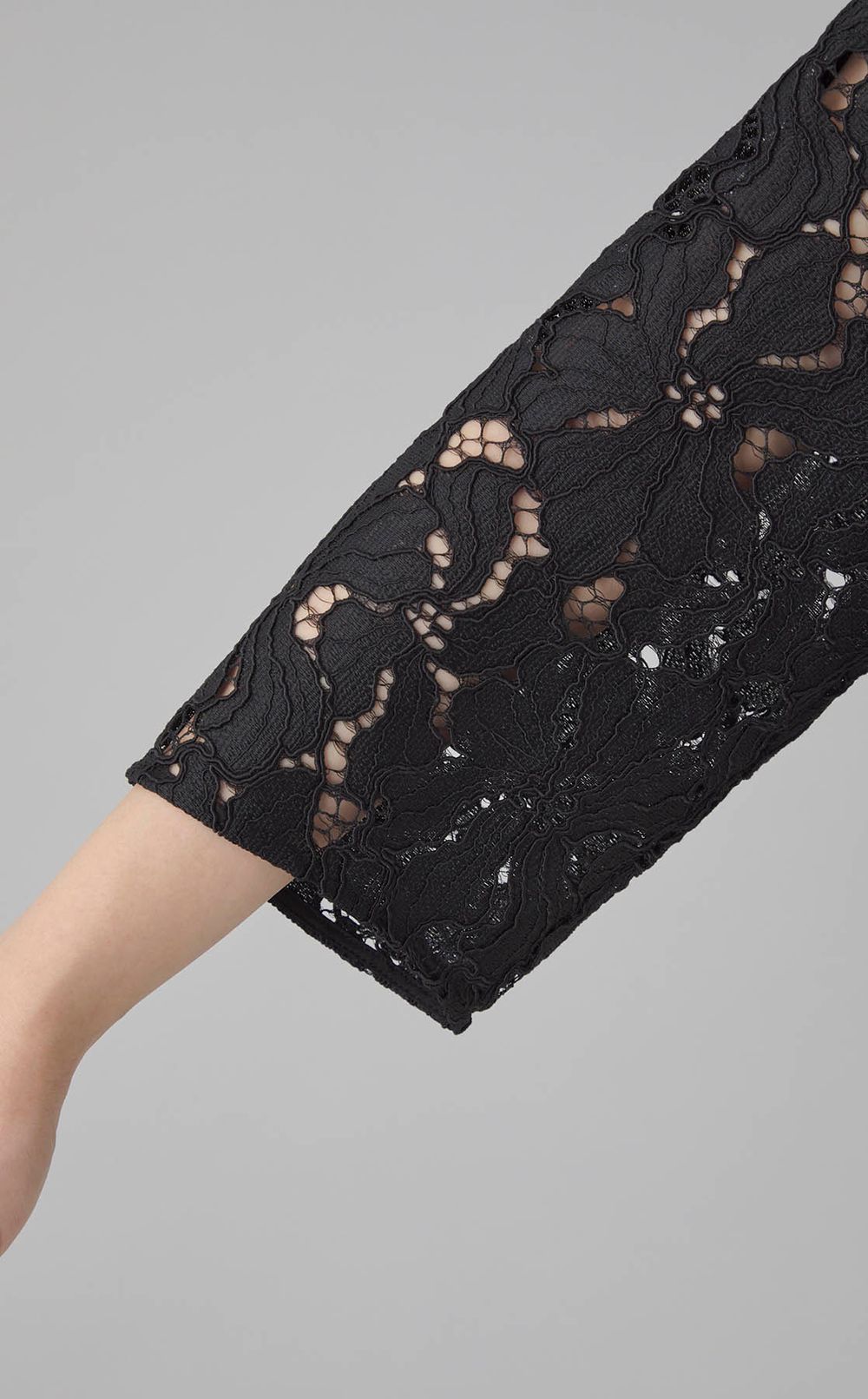 フラワーコードレースブルゾン