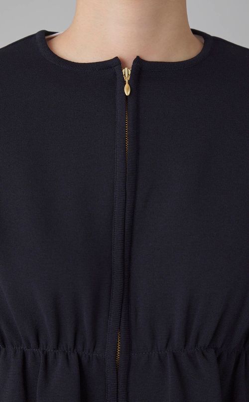 ミラノリブペプラムニットジャケット