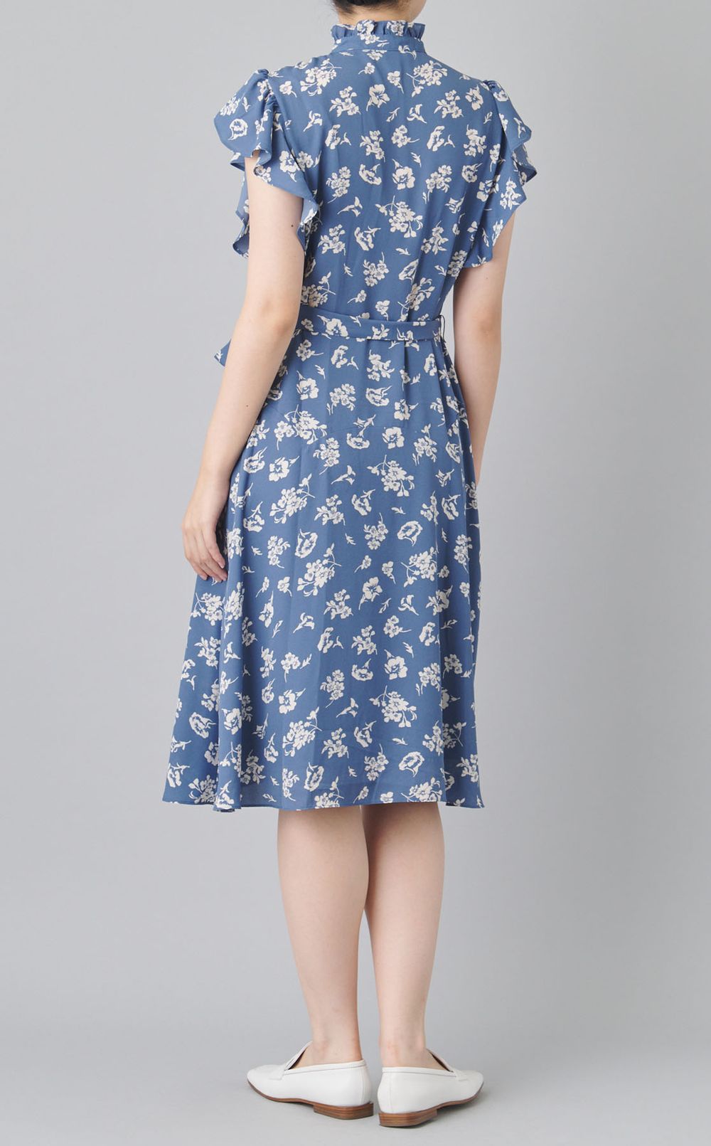 フラワープリントフレアスリーブドレス