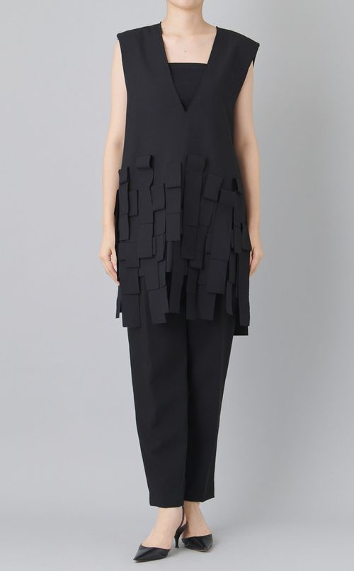 Vネックフリンジジレブラウス