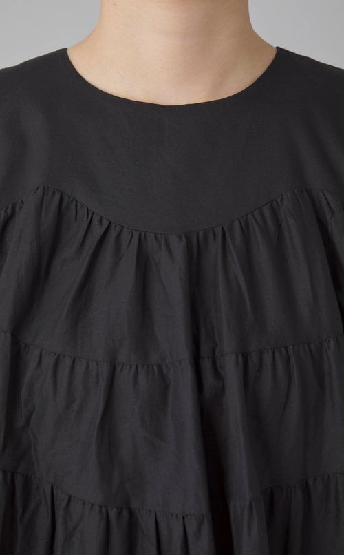 ティアードミニドレス