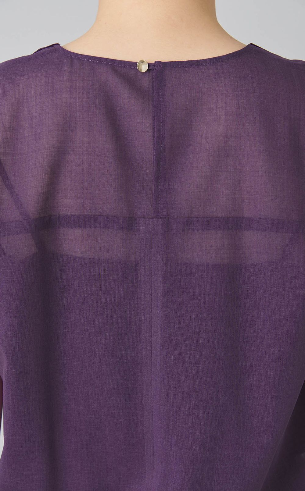 ウールボイルフリルブラウス