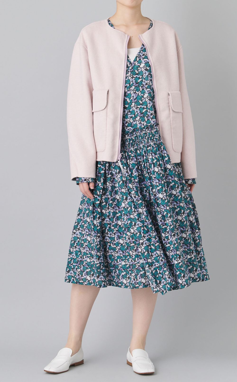 リバーシブルノーカラーブルゾン