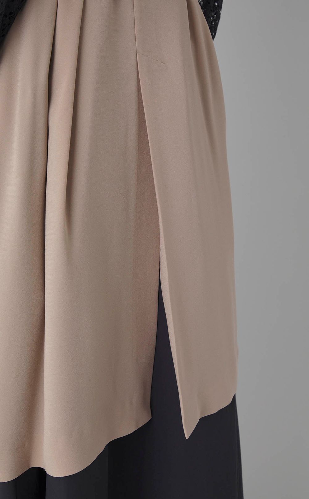 ラップデザインロングジレ