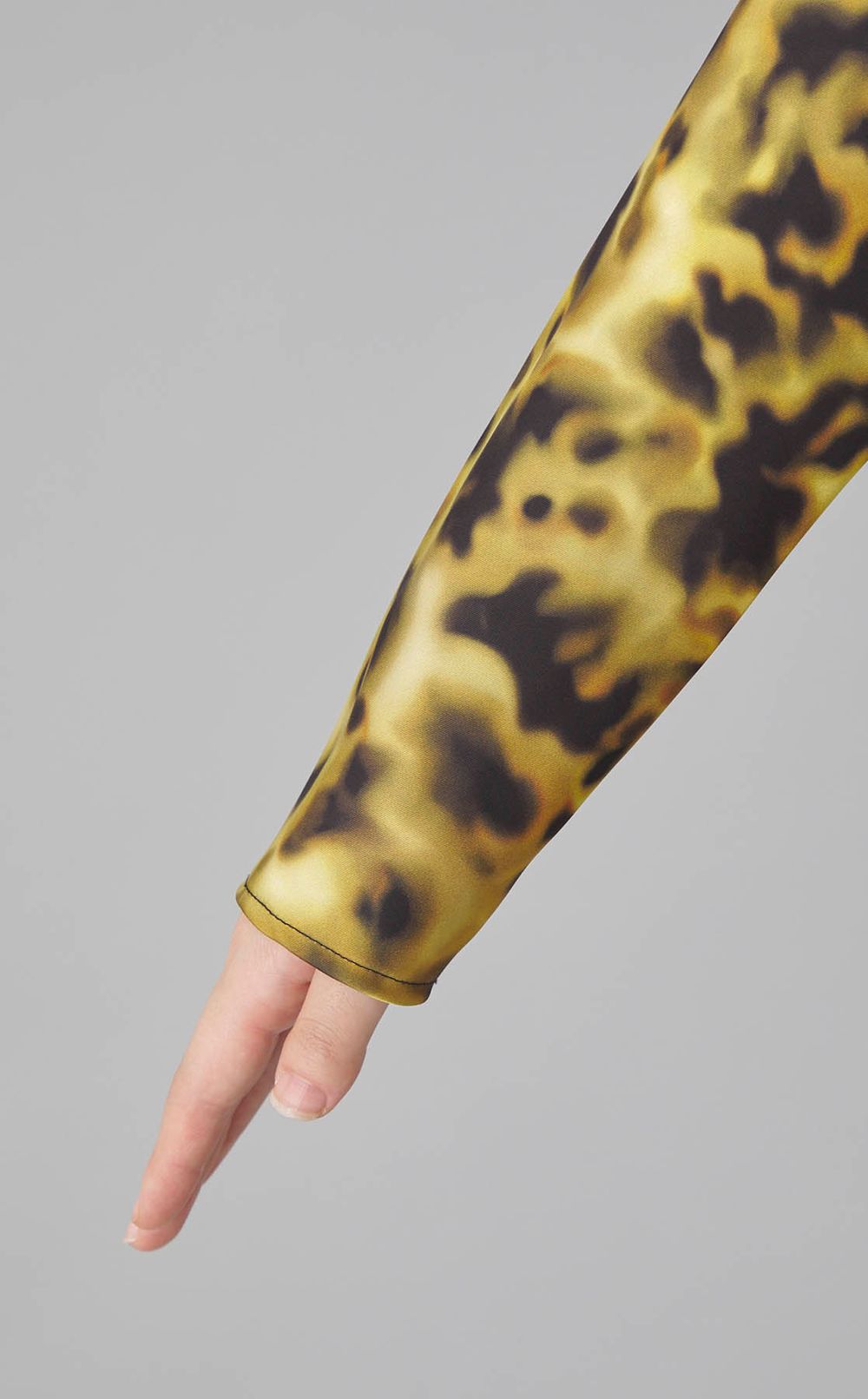 スポットプリントロングワンピース