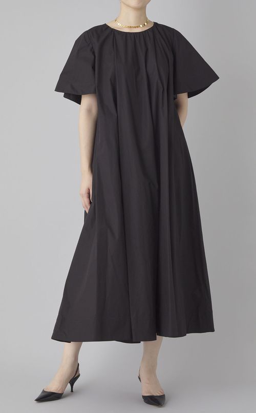 ウィングスリーブロングワンピース
