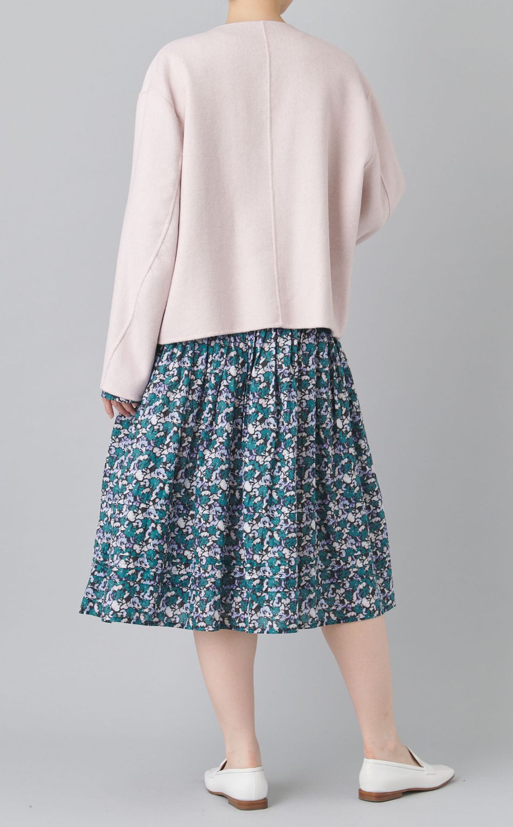 リバーシブルノーカラーブルゾン