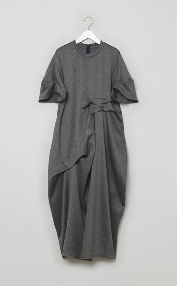 タックディティールワンピース