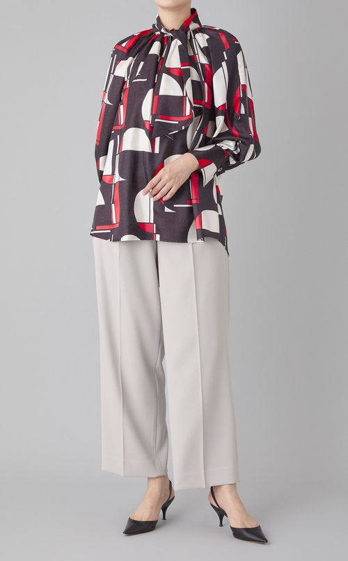 プリントショートボウタイブラウス