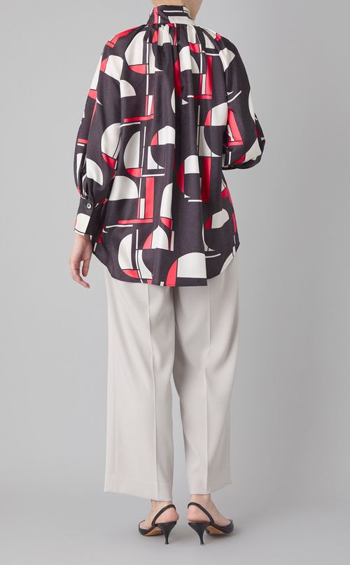 プリントショートボウタイブラウス