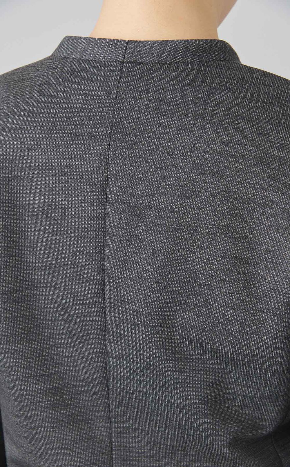 カラーレスシングルジャケット