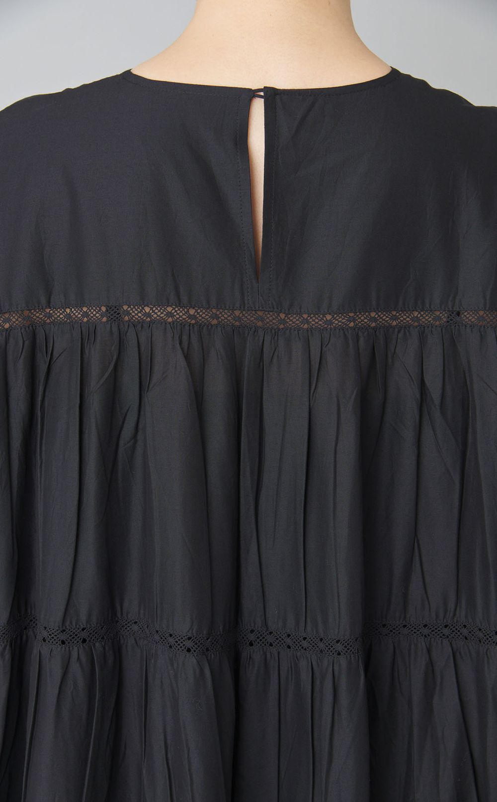 ティアードワンピース