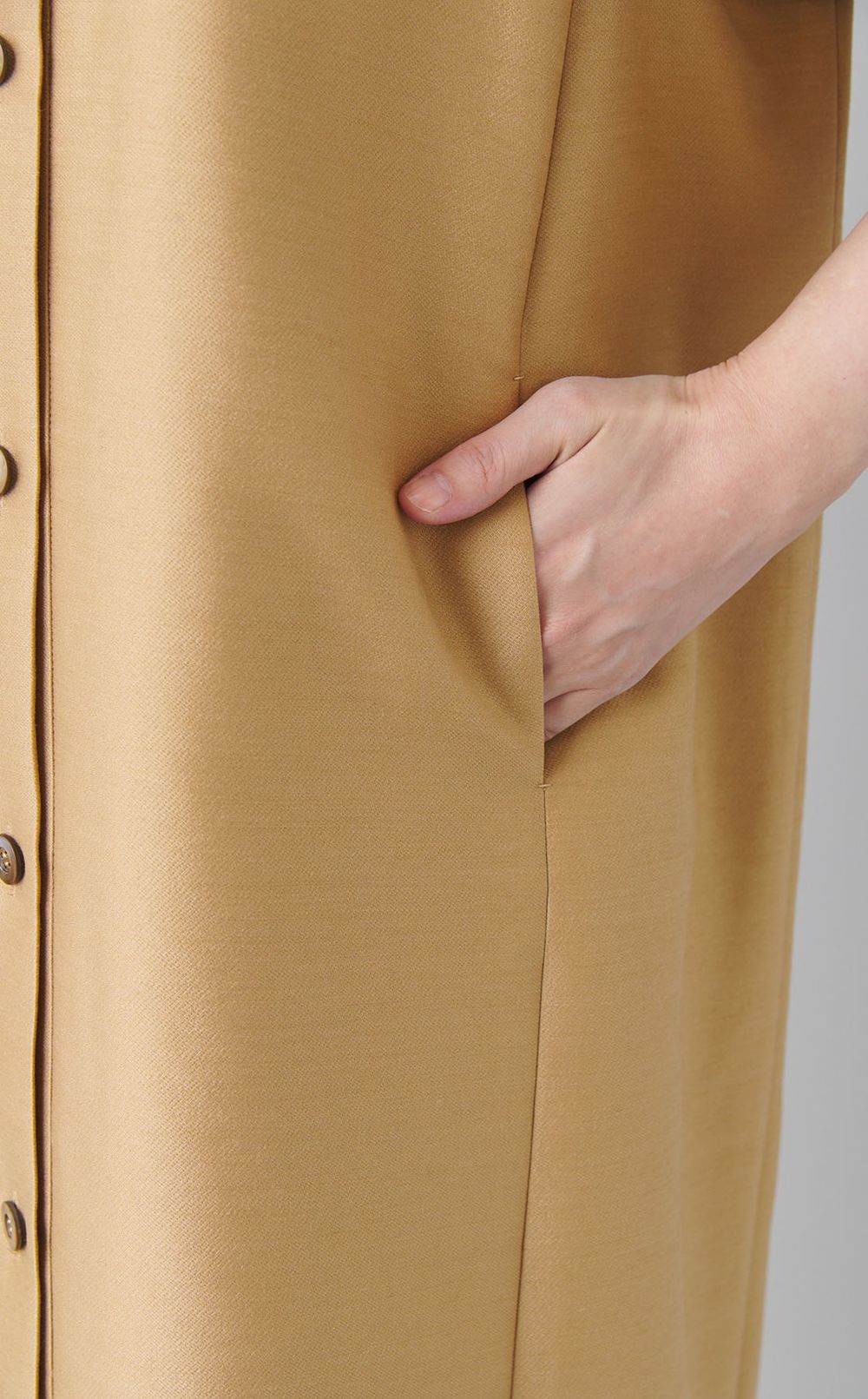 ボリュームスリーブワンピース