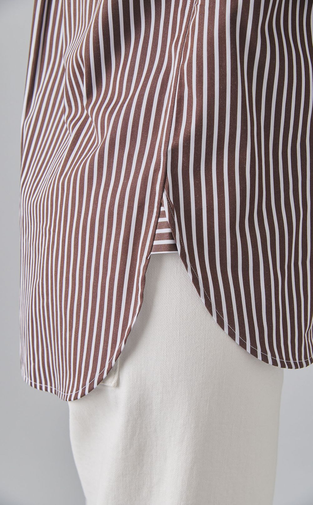 ストライプコットンシャツ