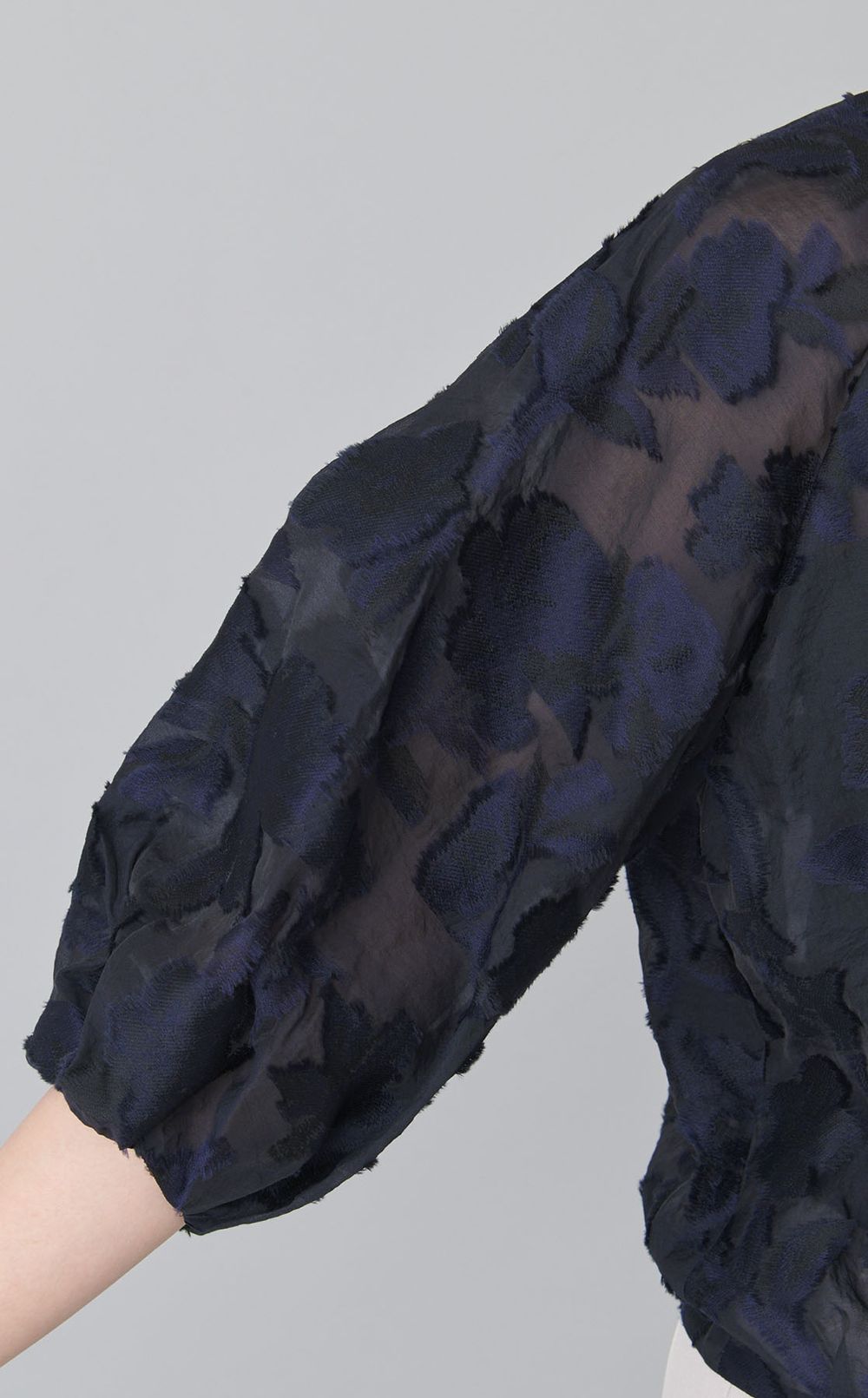 カットフラワーギャザーシアーブルゾン