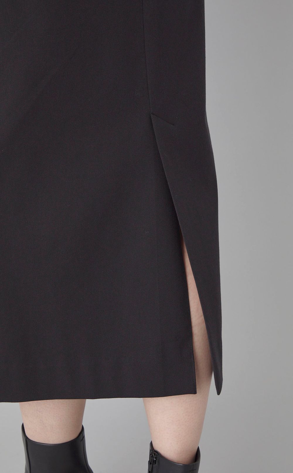 ギャザーフリルペンシルスカート