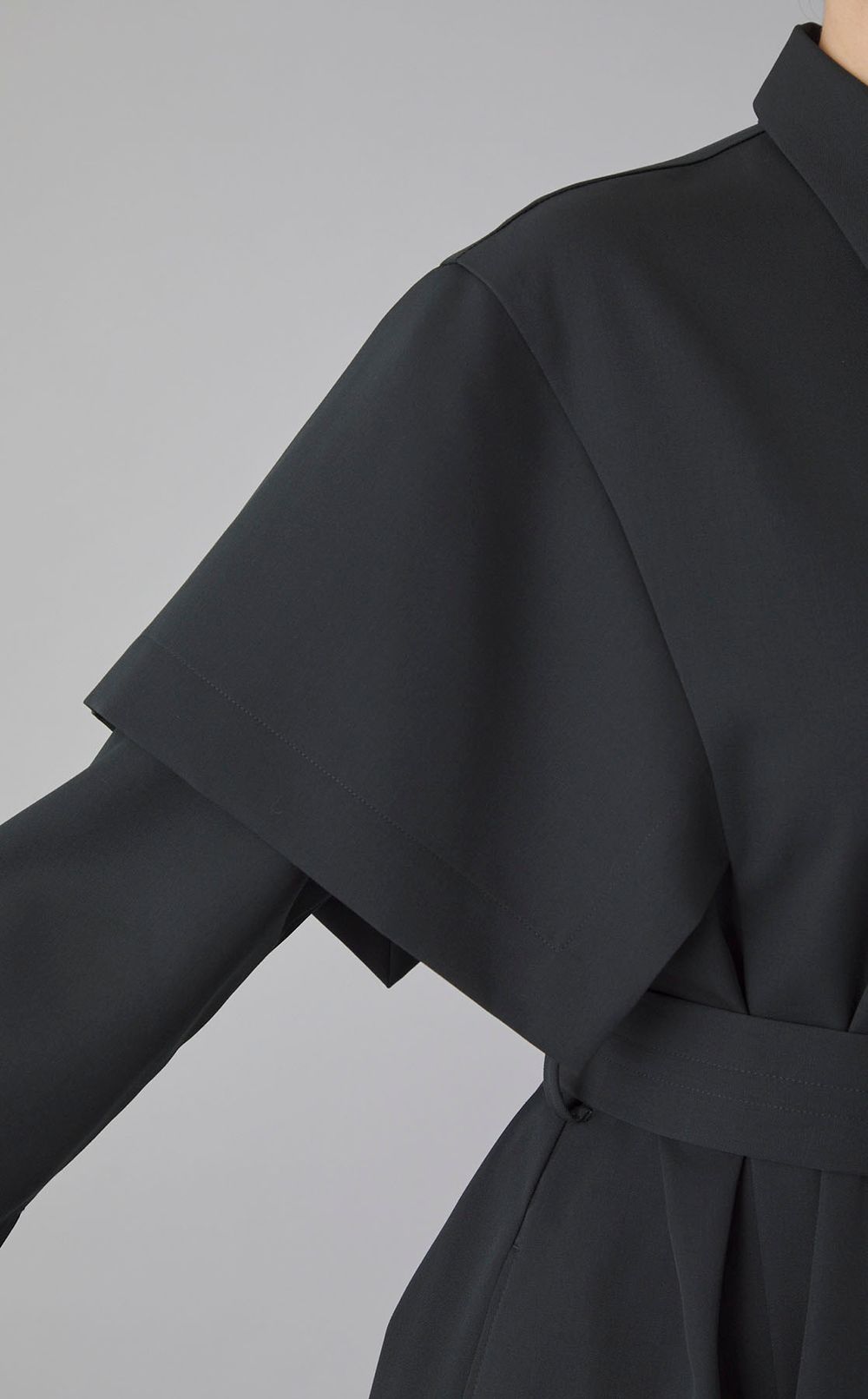 ハンカチーフスリーブワンピース