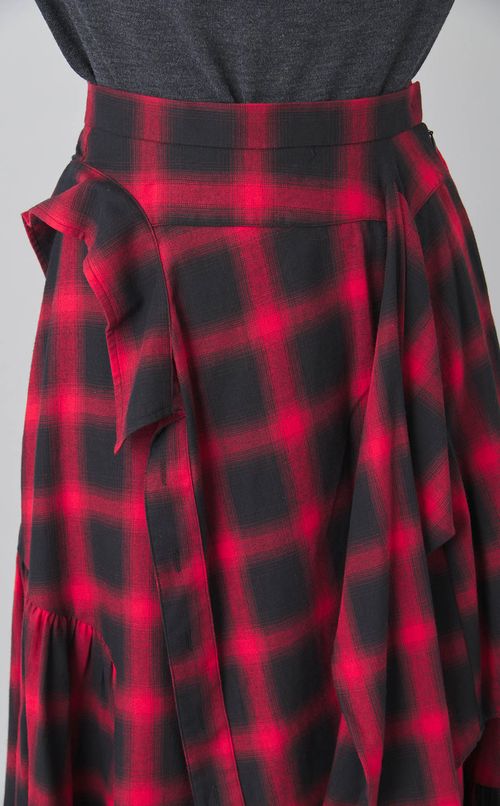 シャツドッキングチェックスカート