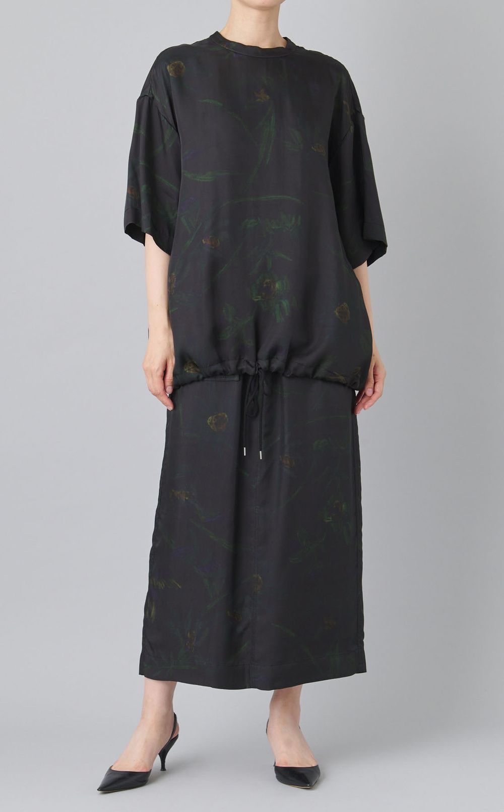 ボタニカルプリントプルオーバー