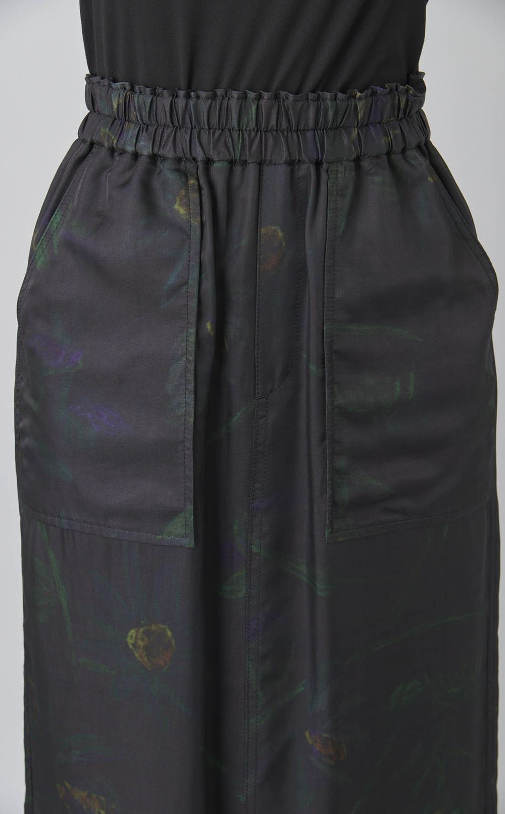 ボタニカルプリントロングスカート