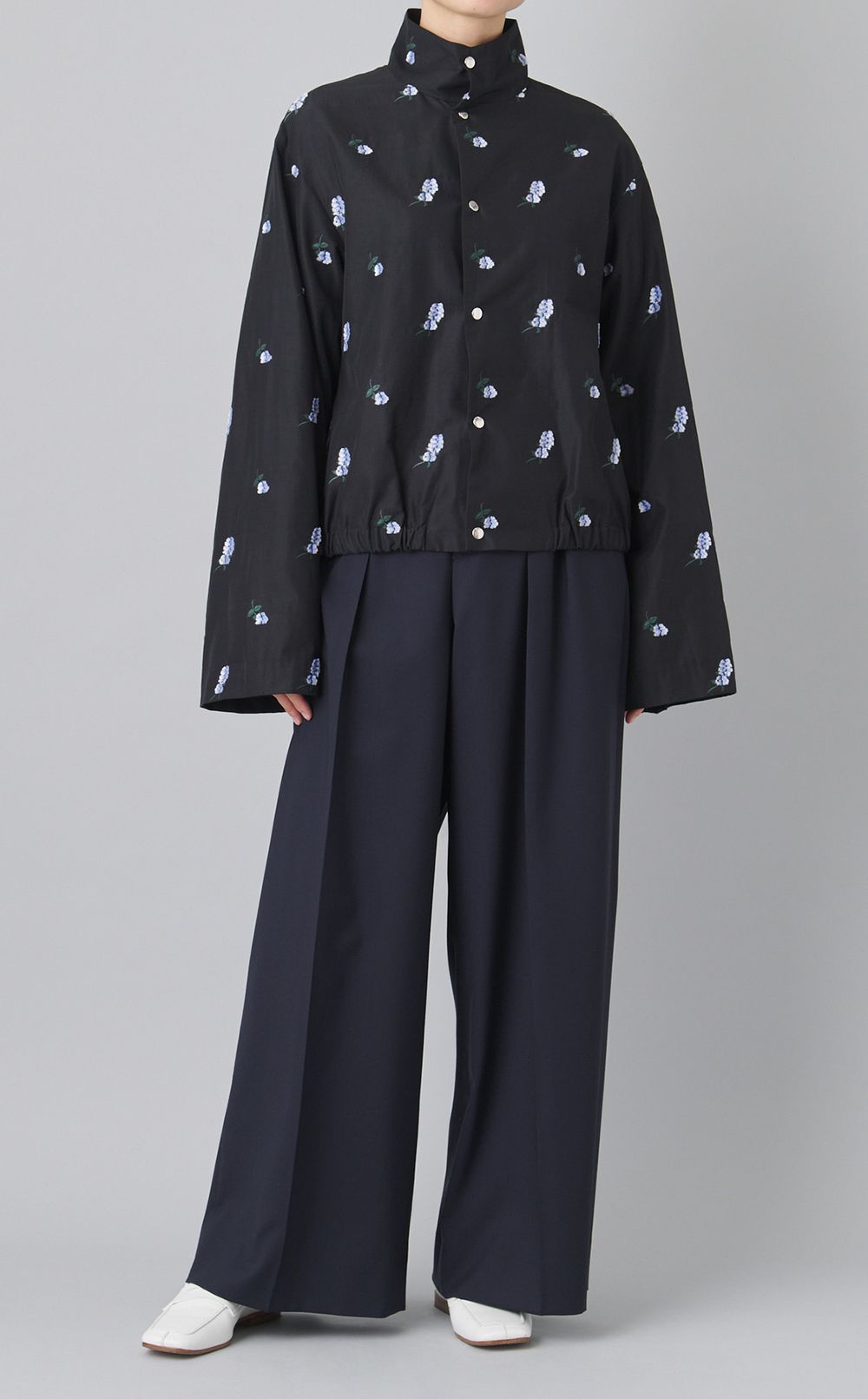 カットジャガードハイネックブルゾン