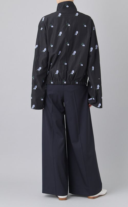 カットジャガードハイネックブルゾン