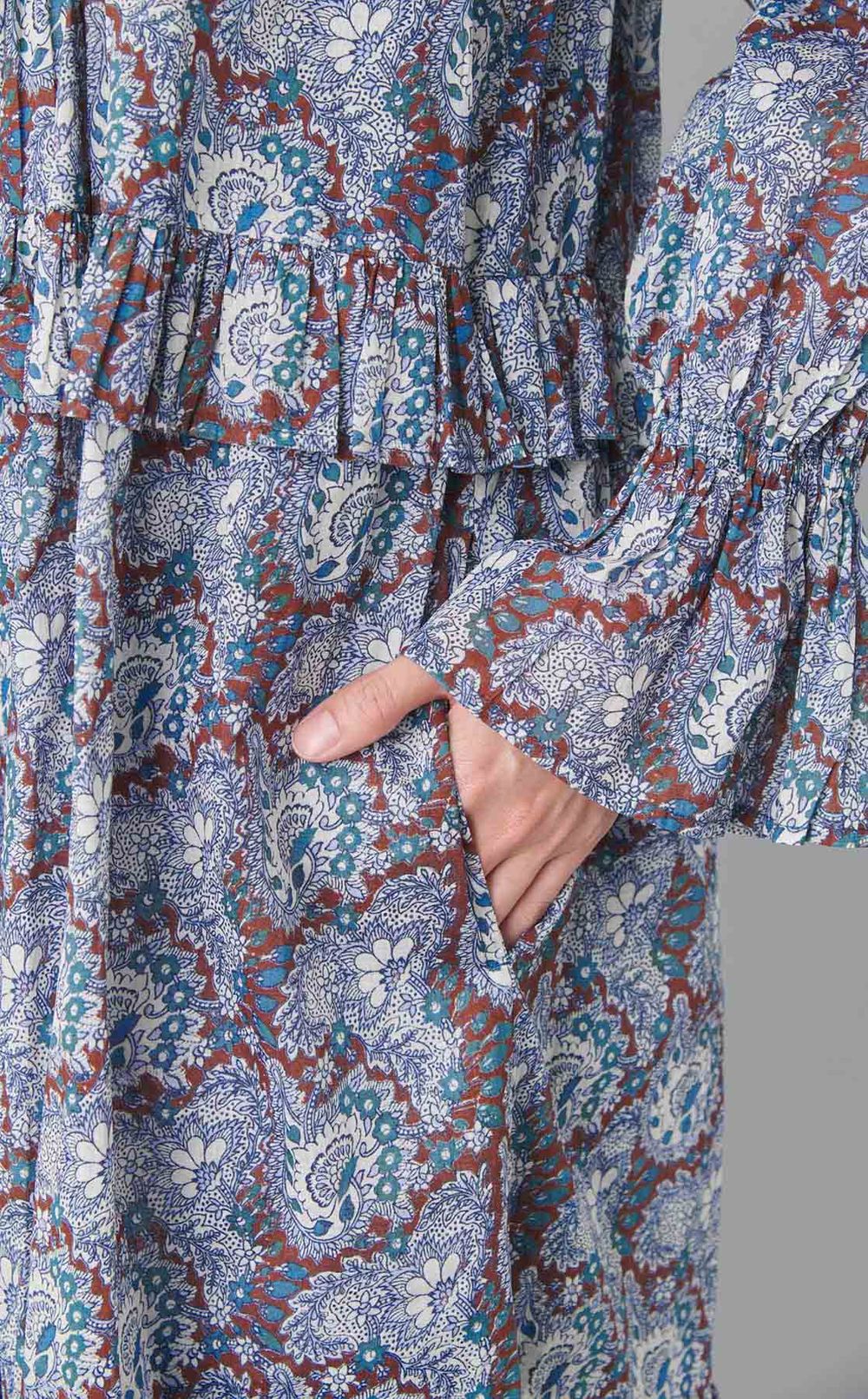 コットンオーガンザペイズリーワンピース