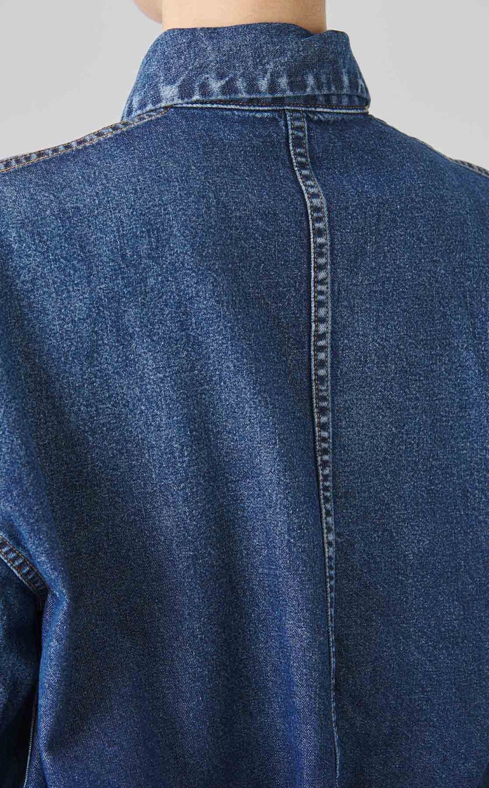 デニムパールボタンブラウス