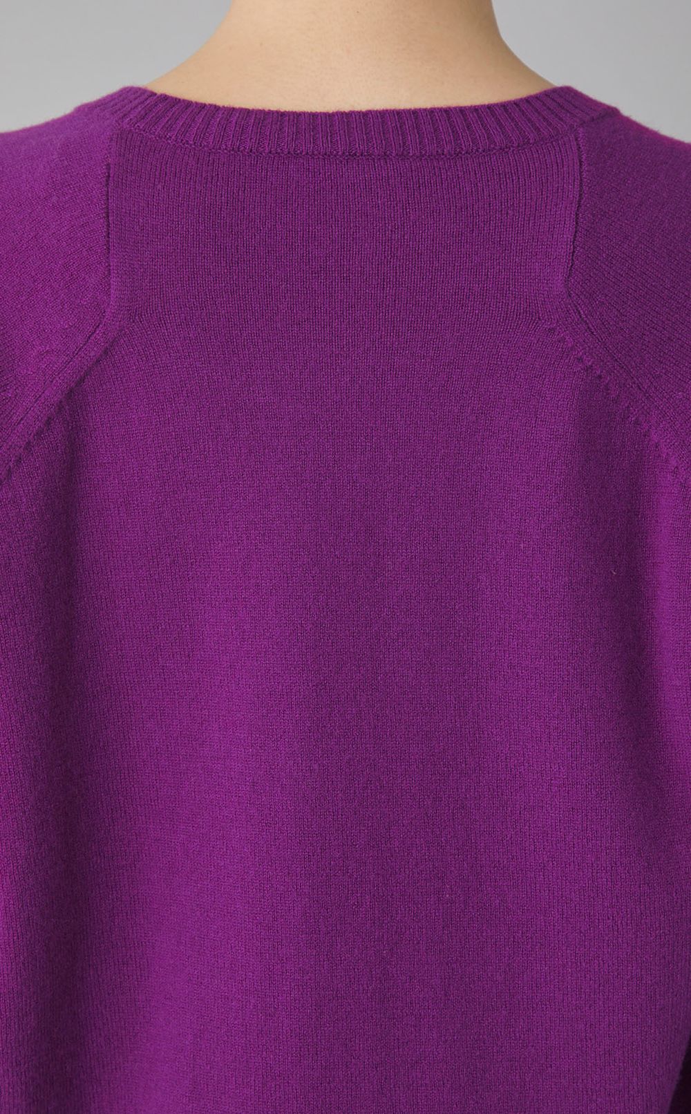 ウールクルーネックニットプルオーバー