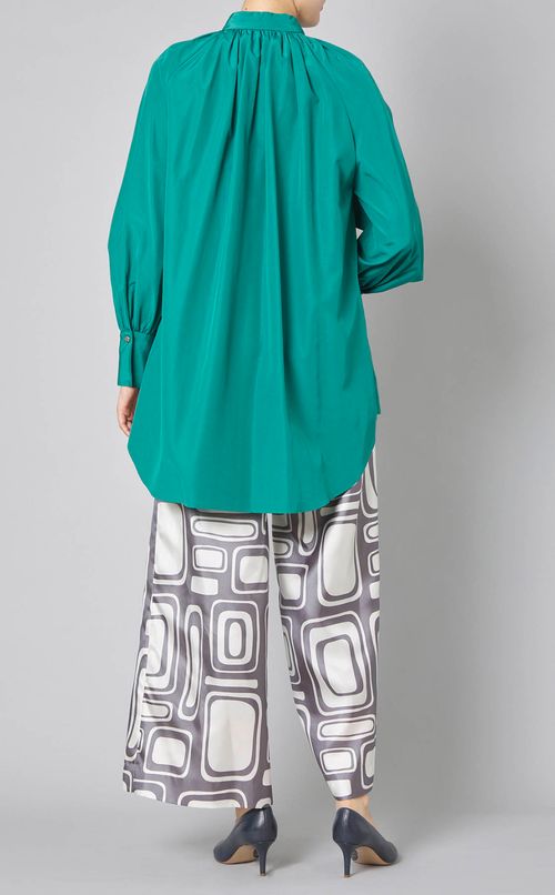 グログランタイタックブラウス