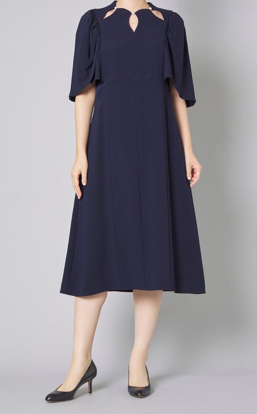 パールクリスタルペタルドレス