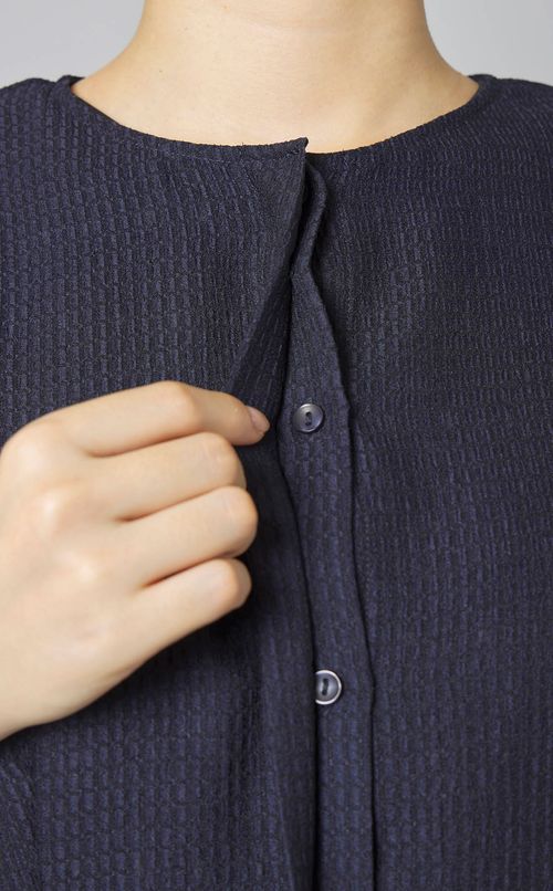 ボリュームタックスリーブシアーブラウス