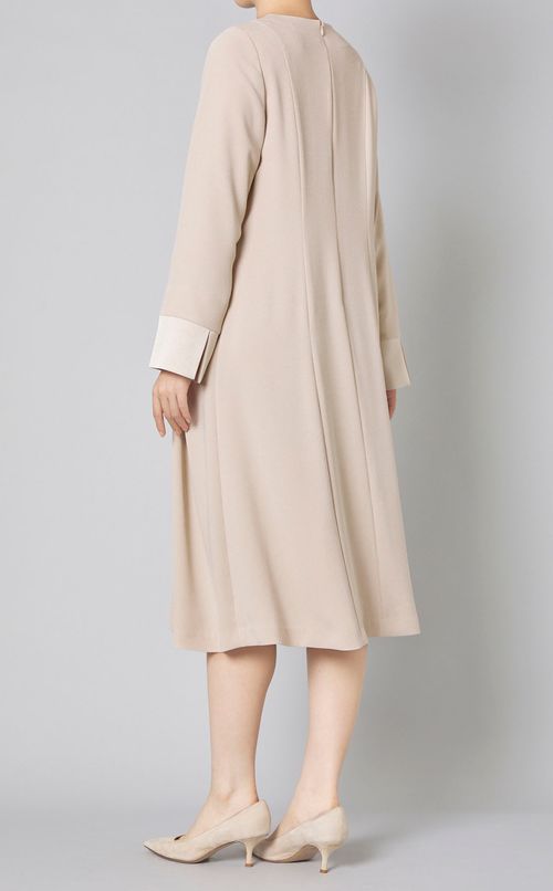 パール付タックデザインワンピース