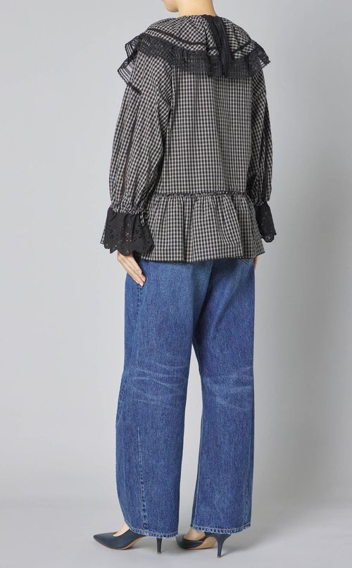 フリルカラーチュニックブラウス