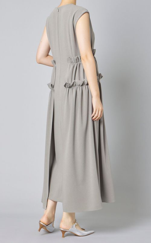 ダブルギャザーVネックワンピース