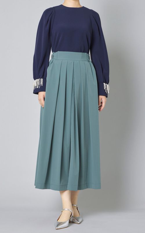 ベルテッドフレアスカート