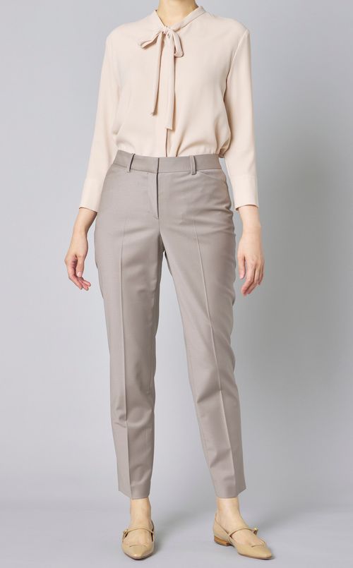 センタープレスクロップドパンツ