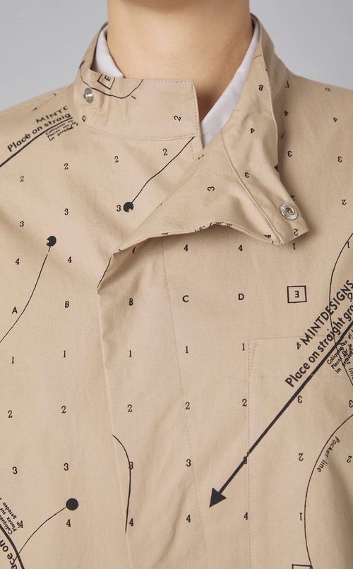 パターンプリントフレアコート