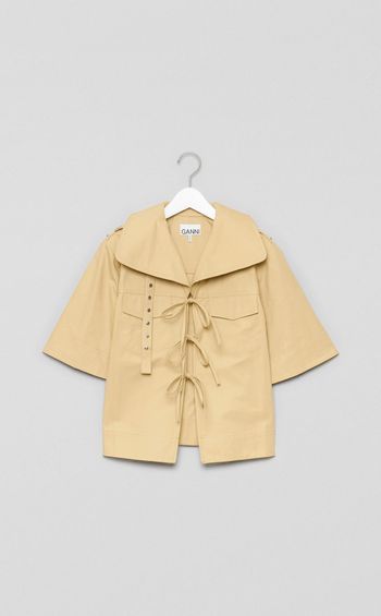 ビッグカラーレースアップシャツ