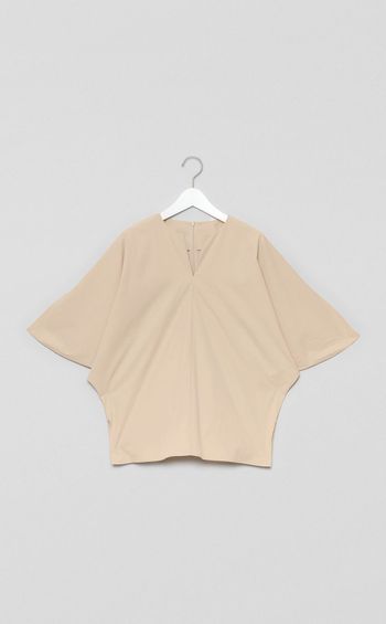 タイプライタードレープブラウス